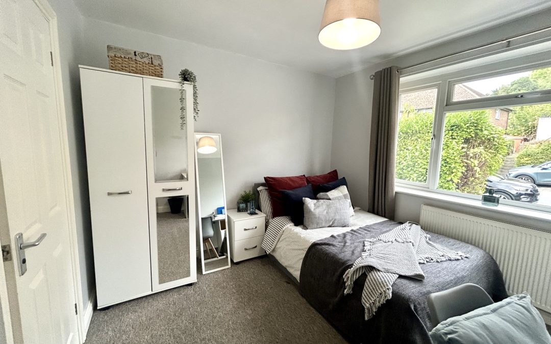 Room 5, Tilling Crescent, HP13 7XU